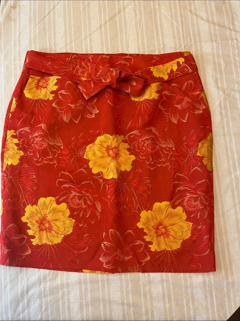 TALBOTS Orange  Floral Bow-Accent Women's Skirt - Yellow Bloom Print